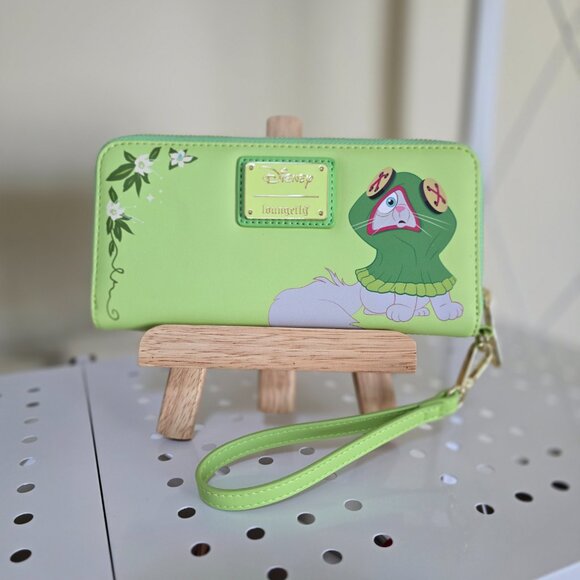 Disney Princess and the Frog Tiana Lenticular Mini Backpack and Wallet + Gift! - Picture 7 of 8